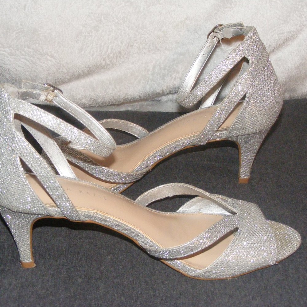 Kelly & Katie Silver Sparkle Sandals - Picture 2 of 15